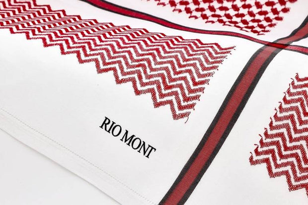 شماغ ريو مون ريد إنتينس مزود بمحفظة من ألياف الكربون