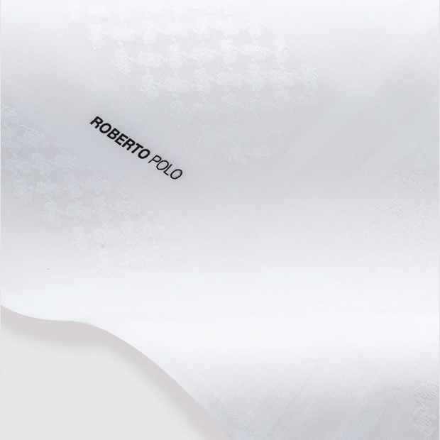 روبرتو بولو - وايت